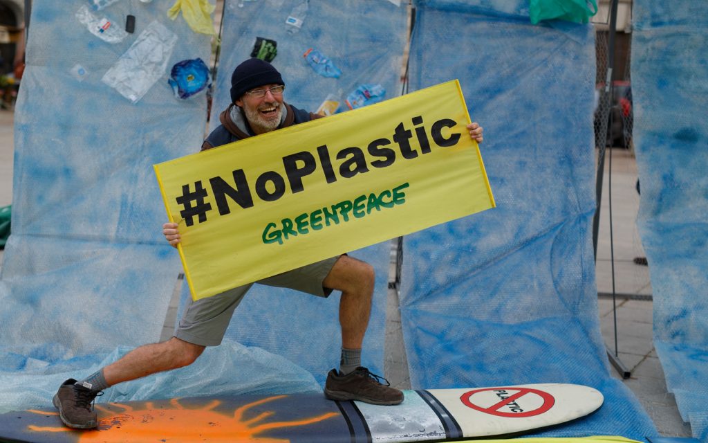 Greenpeace campaña mar oceanos plastico 