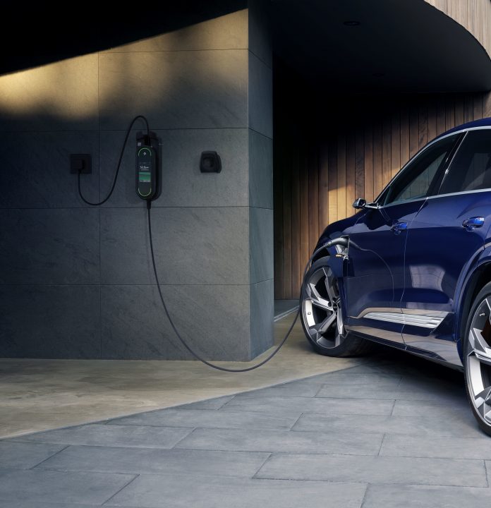 Audi e-tron carga inteligente