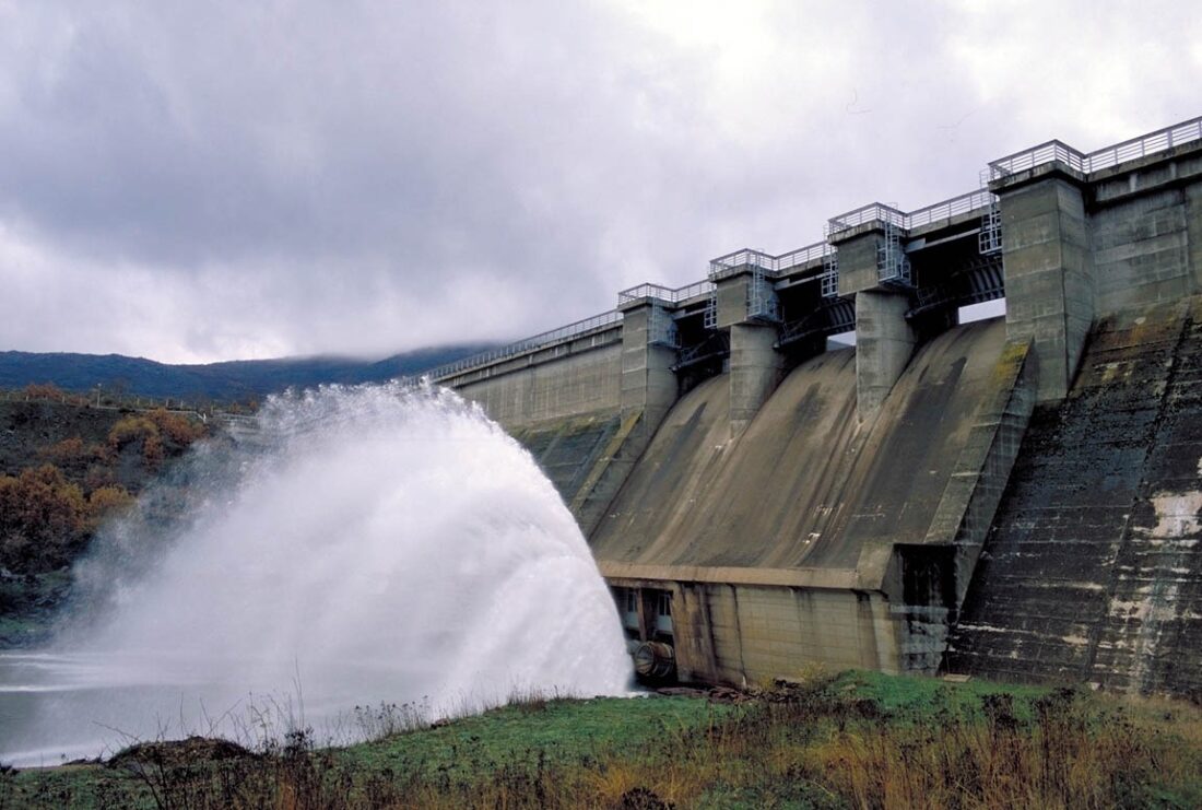 El bulo del agua que «se tira al mar»