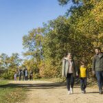 Rutas, charlas y talleres gratuitos para toda la familia hasta el 27 de diciembre en los centros de educación ambiental de la Comunidad de Madrid